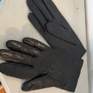 Isotoner, dark navy blue leather gloves